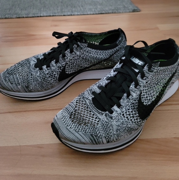 شريط شيء الأمان nike flyknit oreo 1.0 